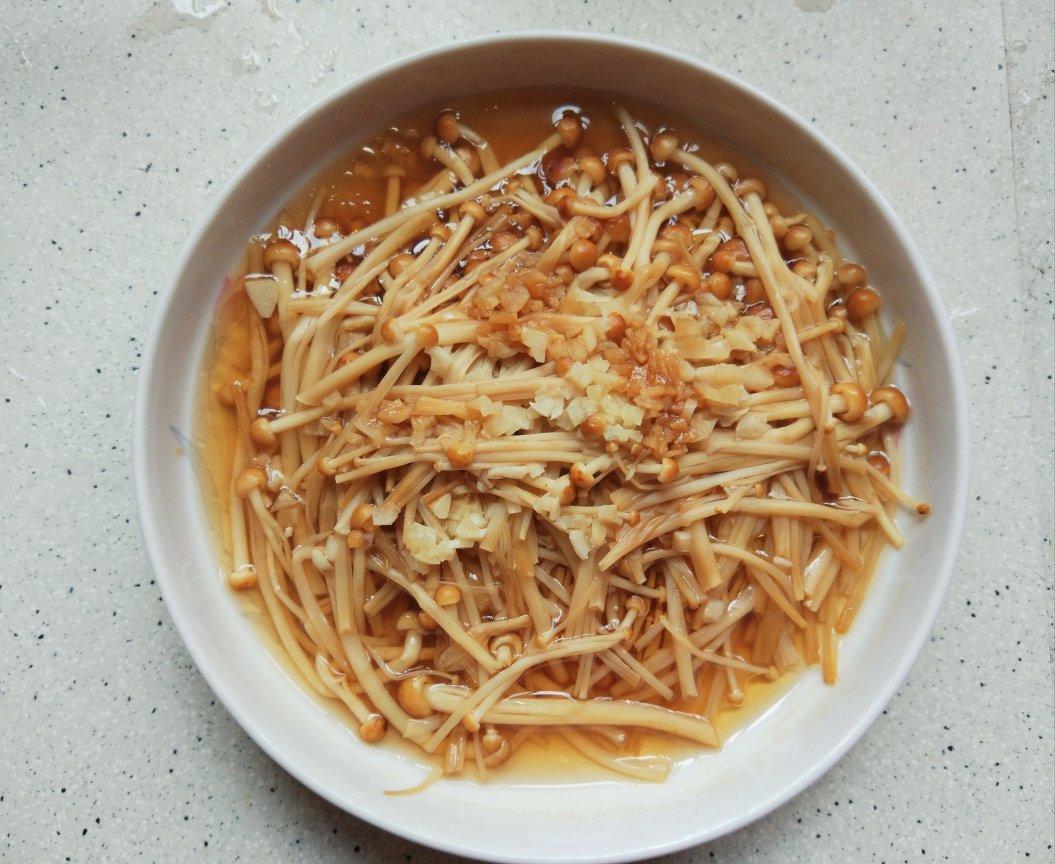 蒜蓉蒸金针菇