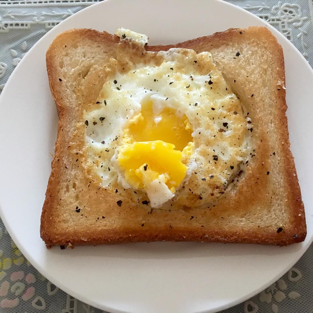 荷包蛋土司