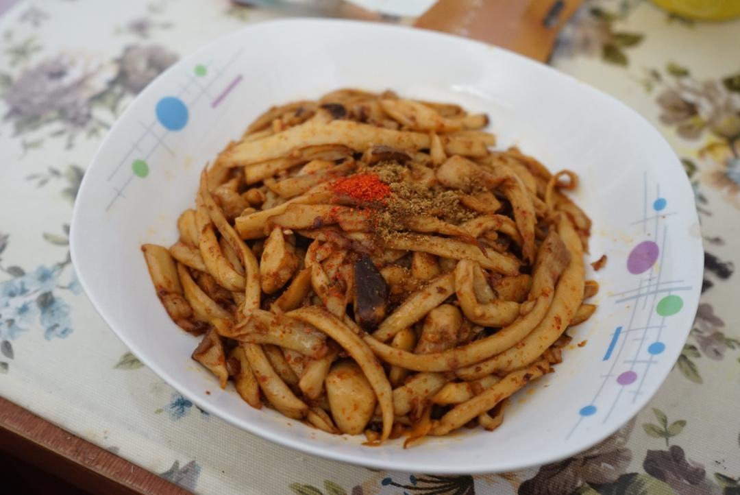 干煸手撕杏鲍菇