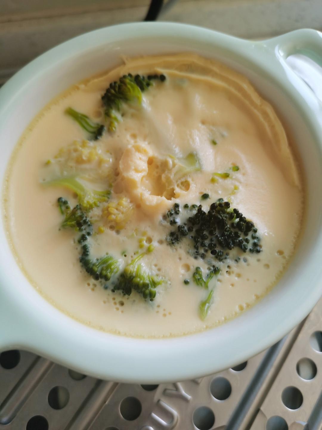 海带豆腐金针菇瘦肉汤+小米蒸肉丸+菠菜蛋羹【4月北鼎蒸炖锅食谱】