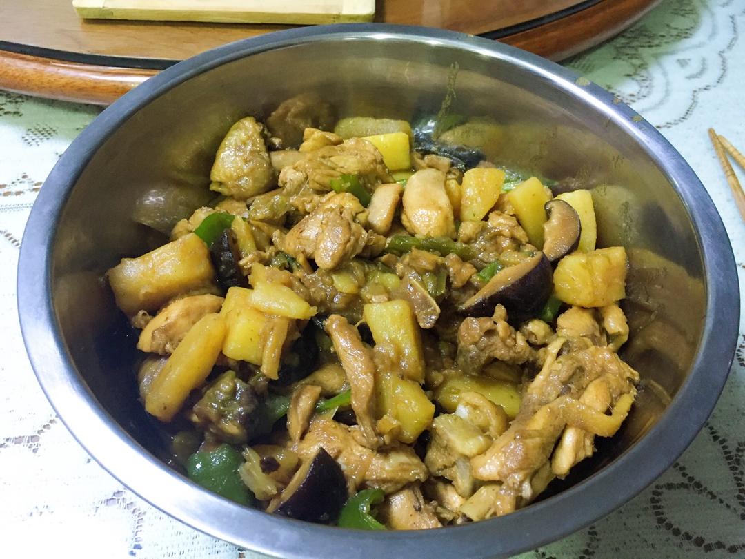 黄焖鸡米饭