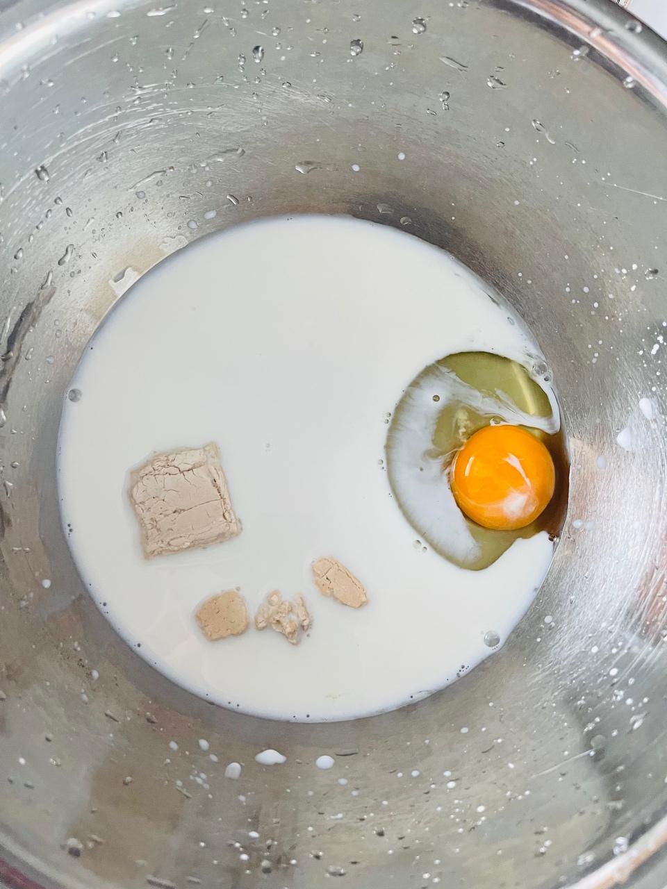 纯奶手撕吐司的做法 步骤1