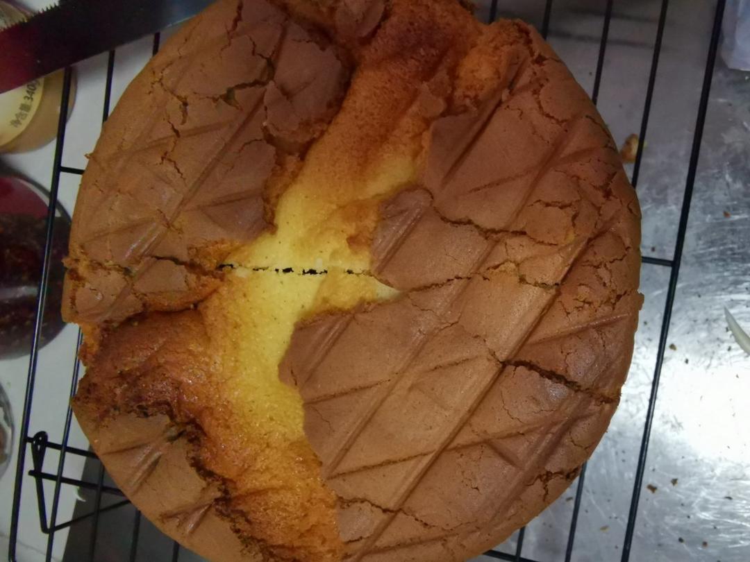 杏仁蜂蜜戚风蛋糕