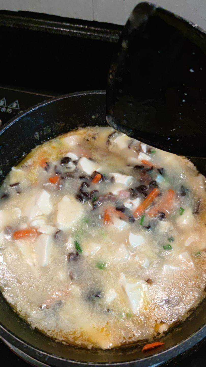 能让孩子一碗饭很快下肚的西施豆腐