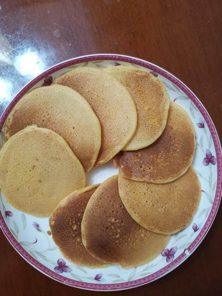 玉米面松饼，早起5分钟搞定，又软又健康