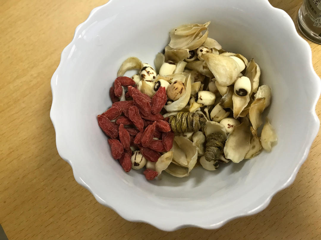 排骨马蹄薏仁汤【12月北鼎养生壶食谱】