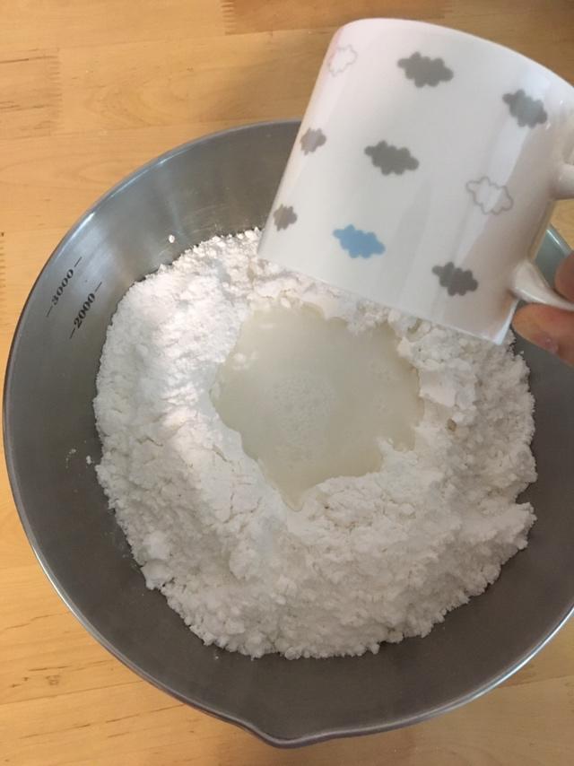 纯奶手撕吐司的做法 步骤1