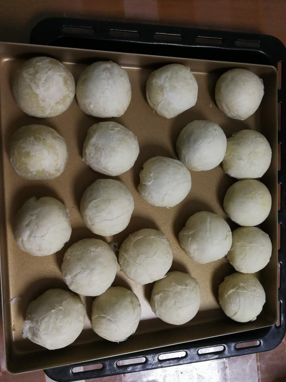 素油开酥的三种口味蛋黄酥