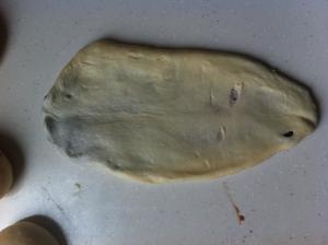 豆沙肉松卷面包的做法 步骤4