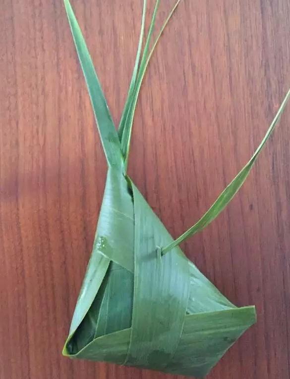 不捆线的穿粽子