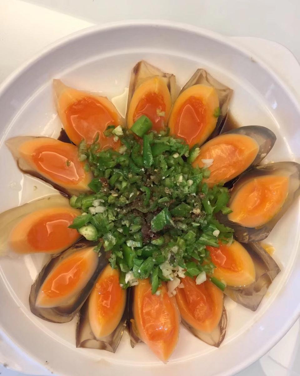 凉拌皮蛋