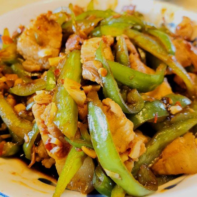 请给我十碗米饭的米饭杀手！辣椒炒肉！（小炒肉）