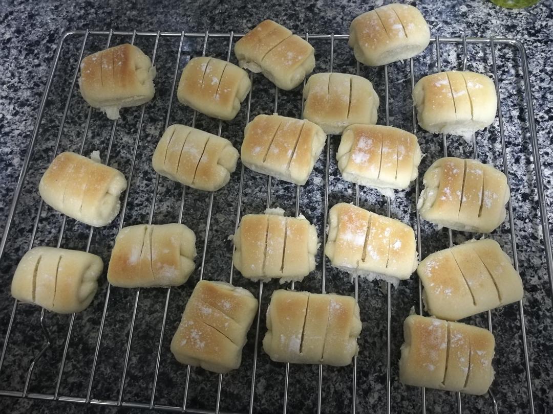 软到不知所措的牛奶卷