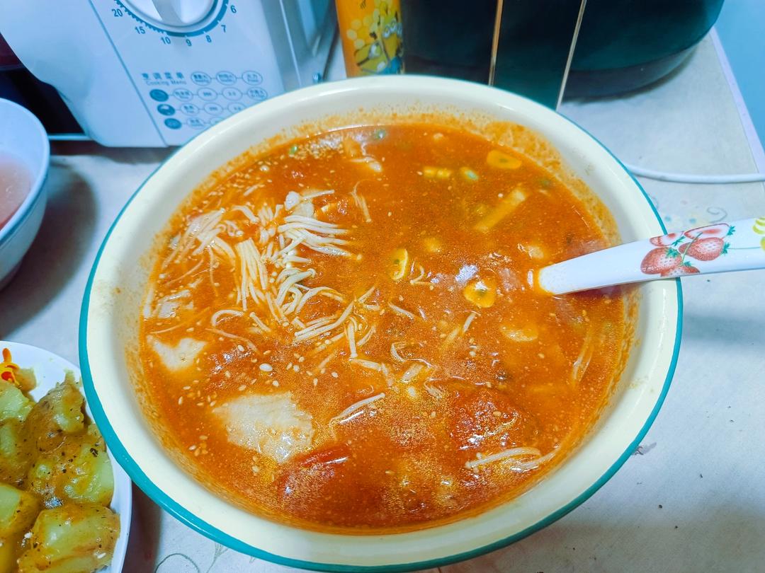 酸爽开胃，番茄巴沙鱼