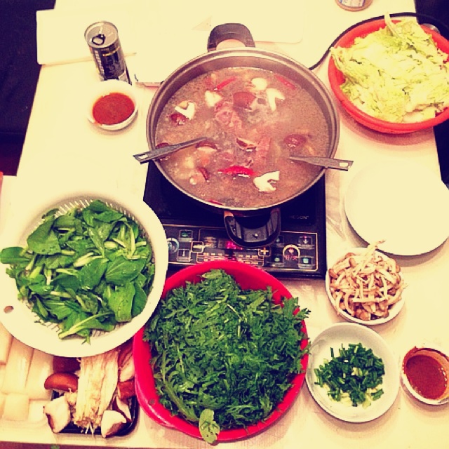 香辣羊蝎子火锅