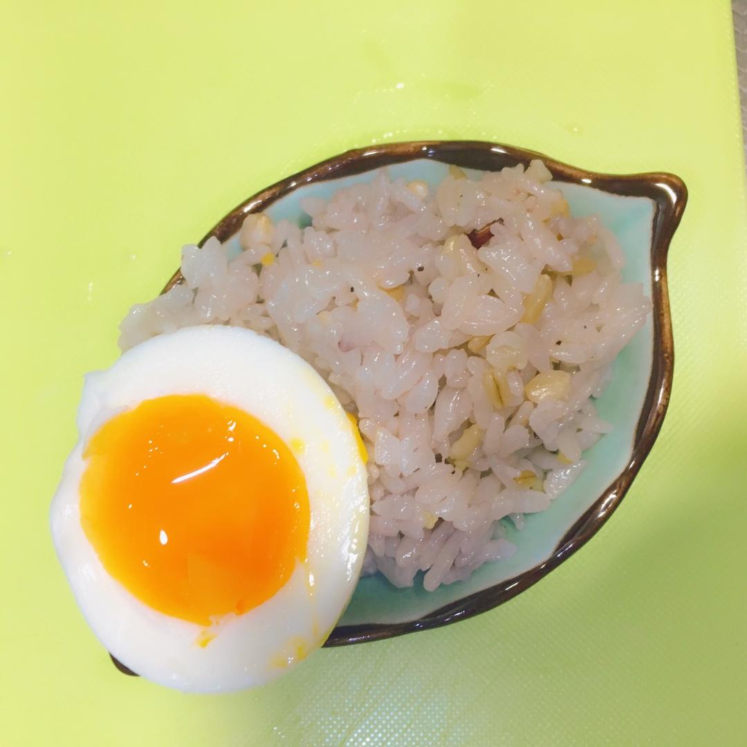【健康三餐】完美脱壳的水煮蛋