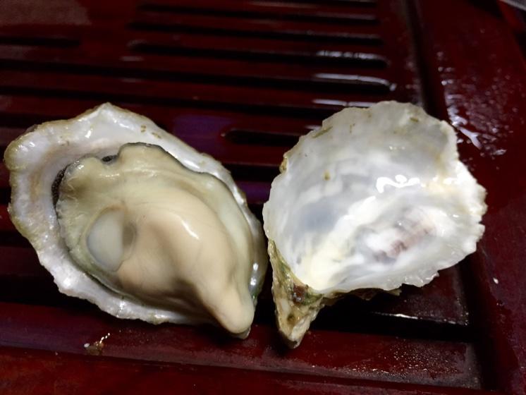 大牡蛎的朴素吃法的做法
