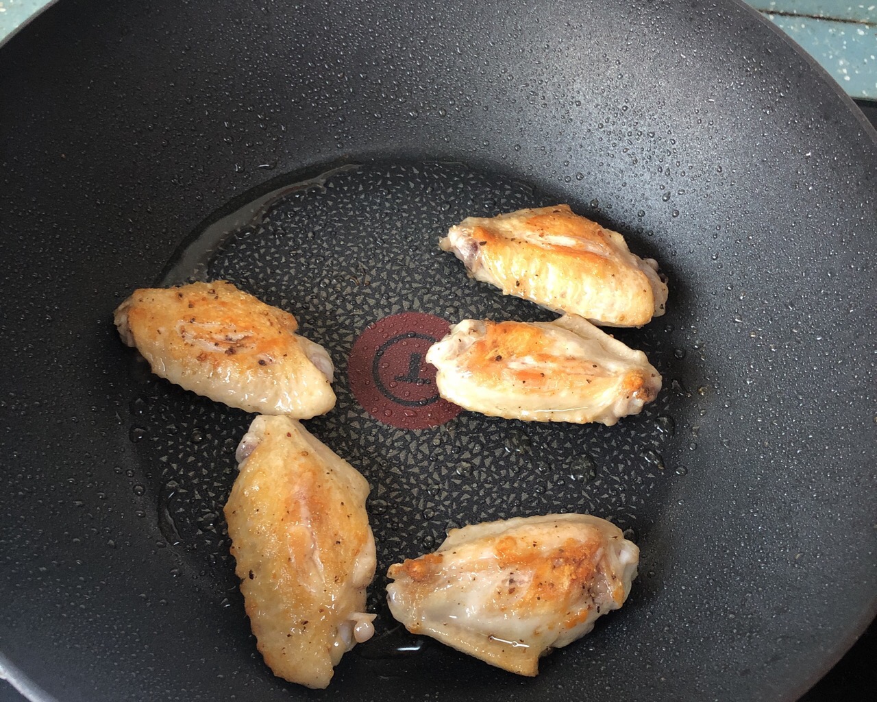 无油无粉外酥里嫩多汁的脆皮鸡翅的做法 步骤5
