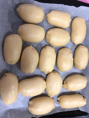 榴莲麻薯软面包🥯绕梁三日超软香的做法 步骤6