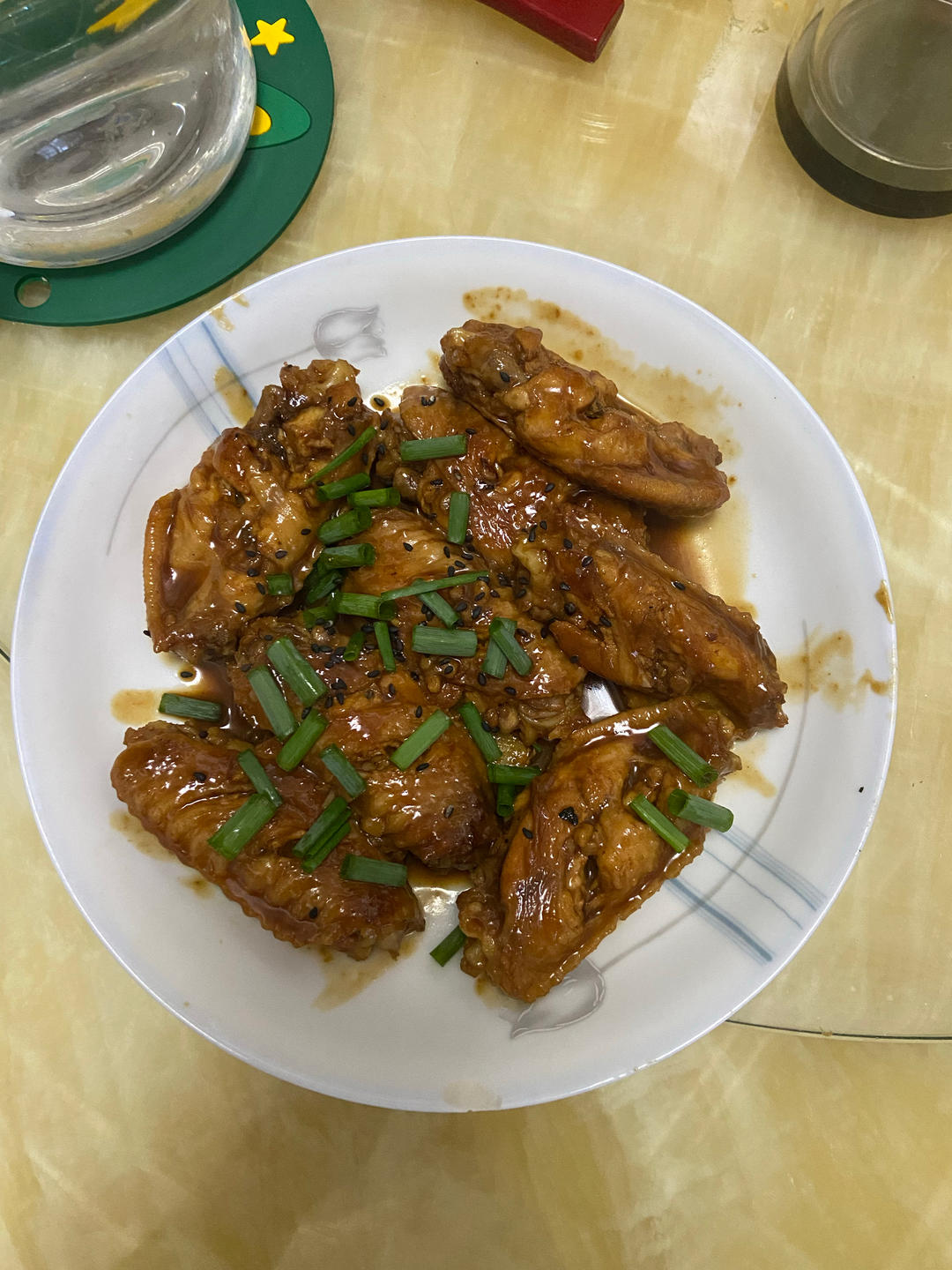 妈妈家的味道，吃了停不下来的红烧鸡翅