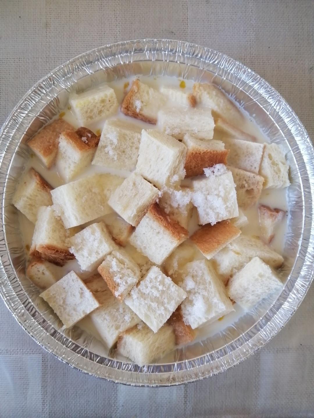 牛奶鸡蛋吐司布丁（空气炸锅）