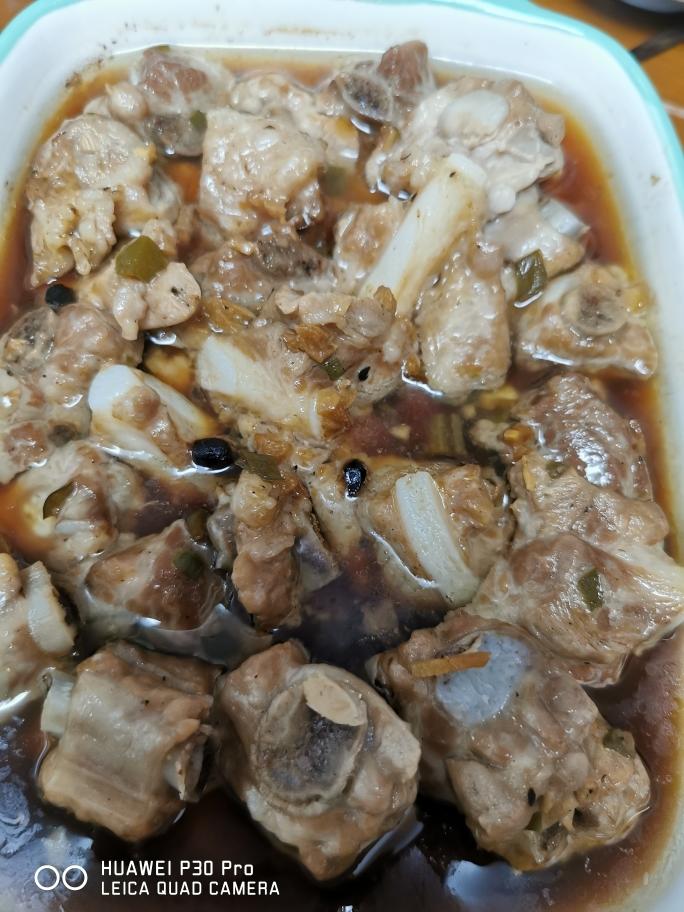 减脂餐之辣椒蒸排骨的做法