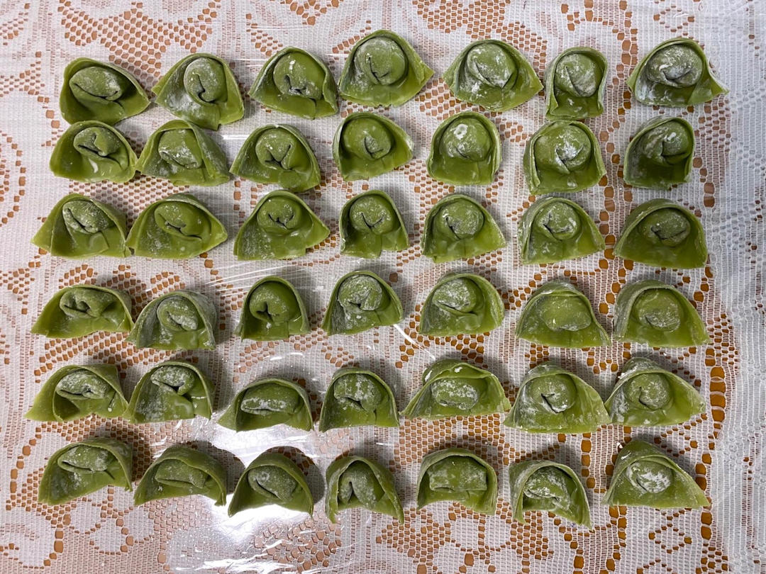 菠菜汁馄饨