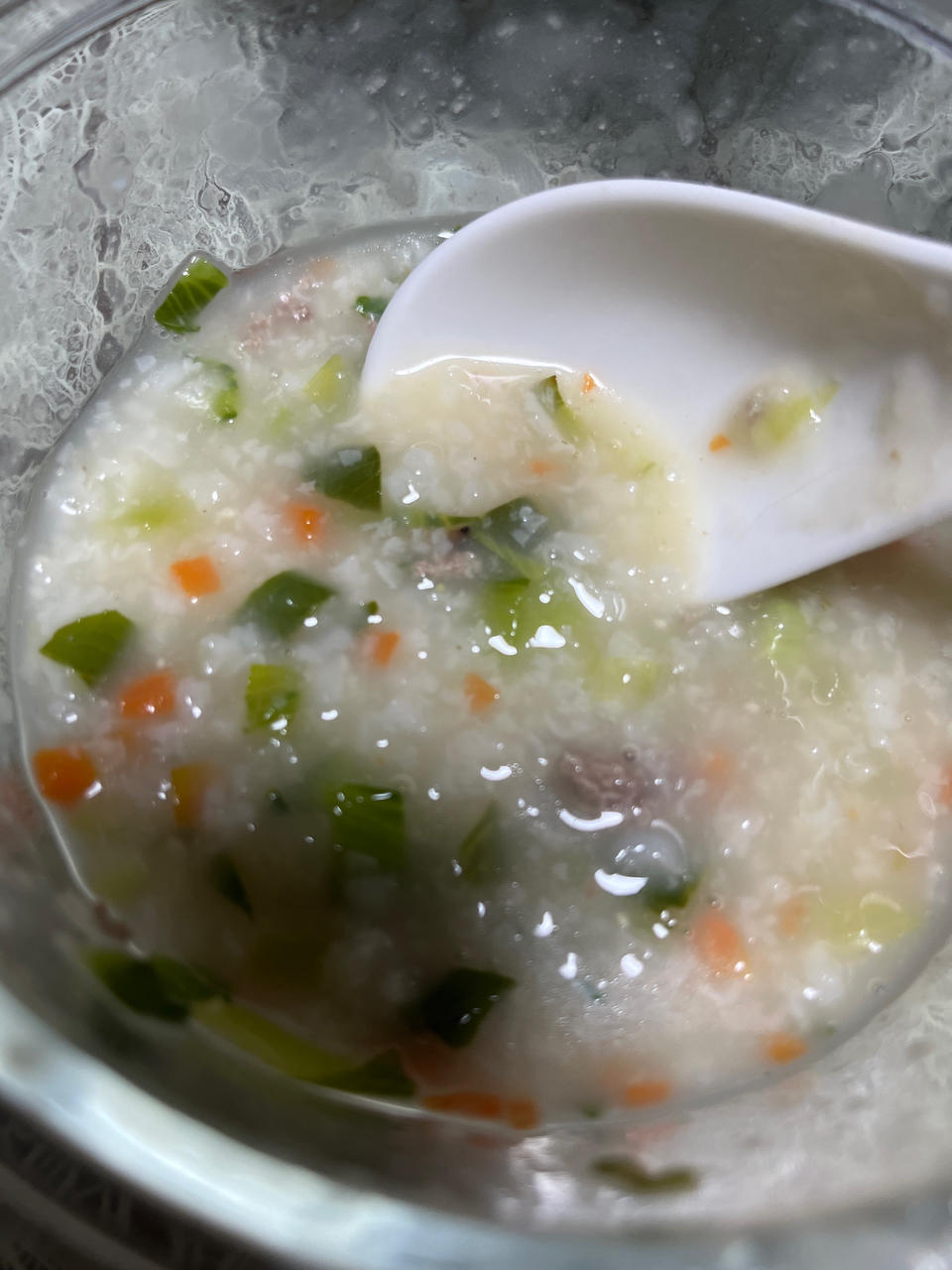 嫩滑青菜瘦肉粥