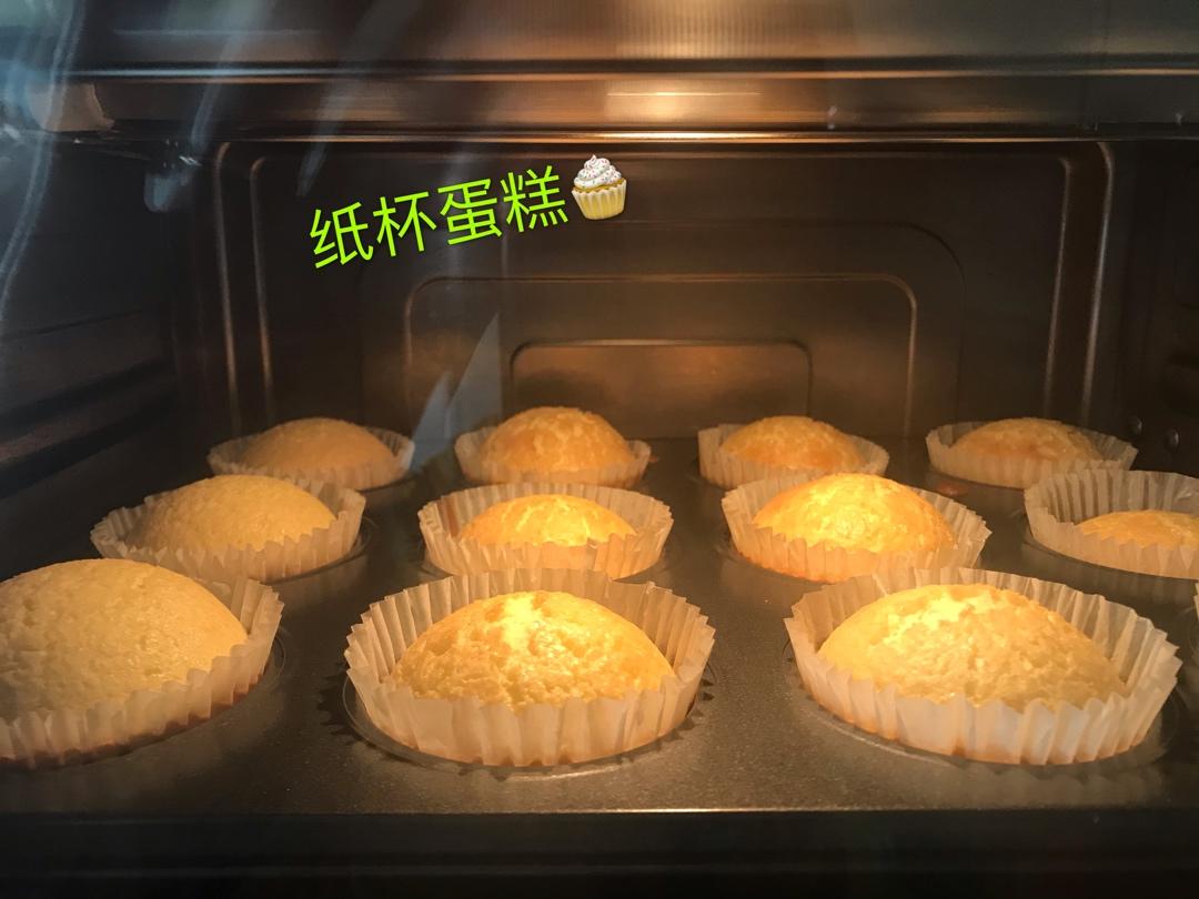 纸杯蛋糕 8寸戚风蛋糕的量
