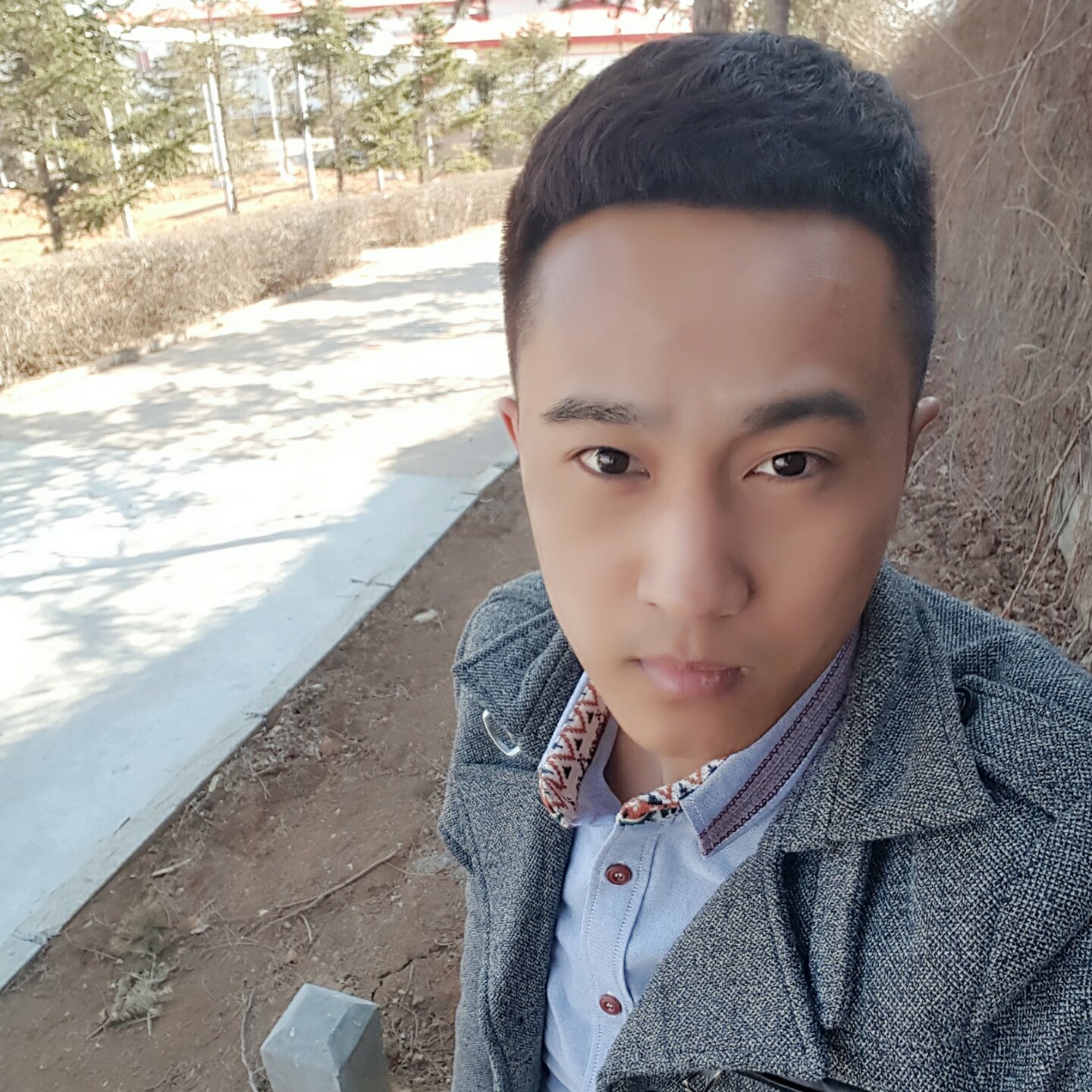 晚秋a