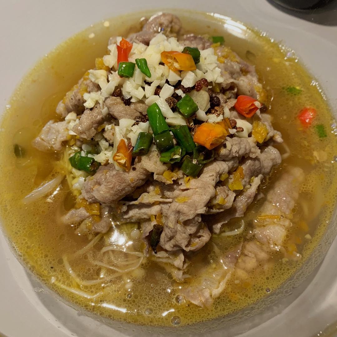 酸汤肥牛