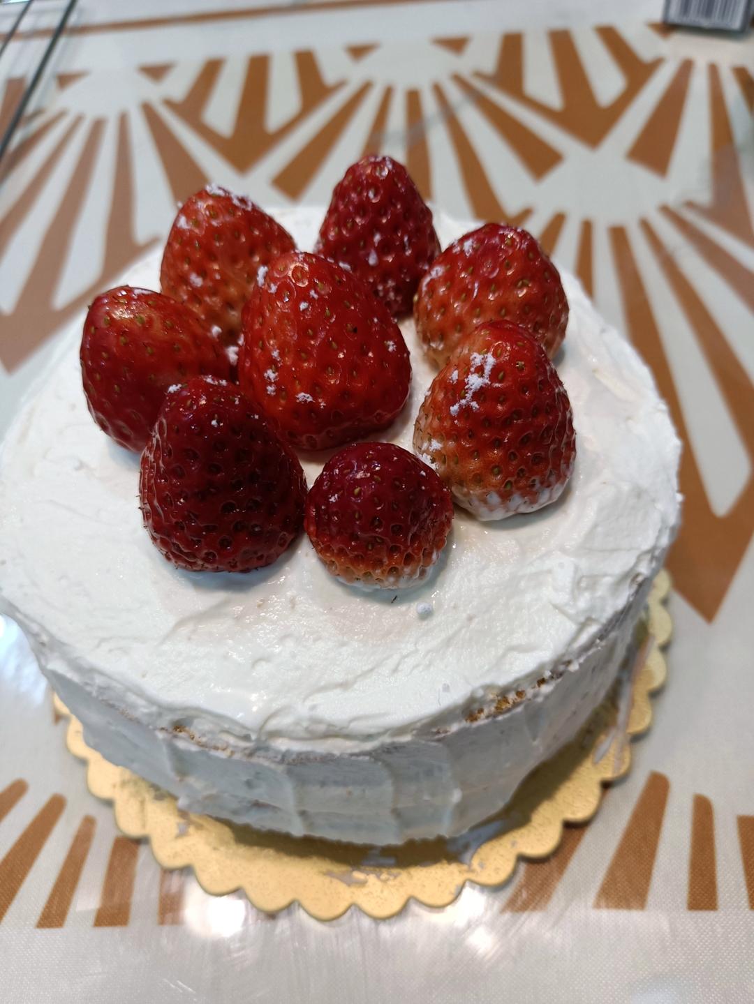 奶油草莓蛋糕🍓