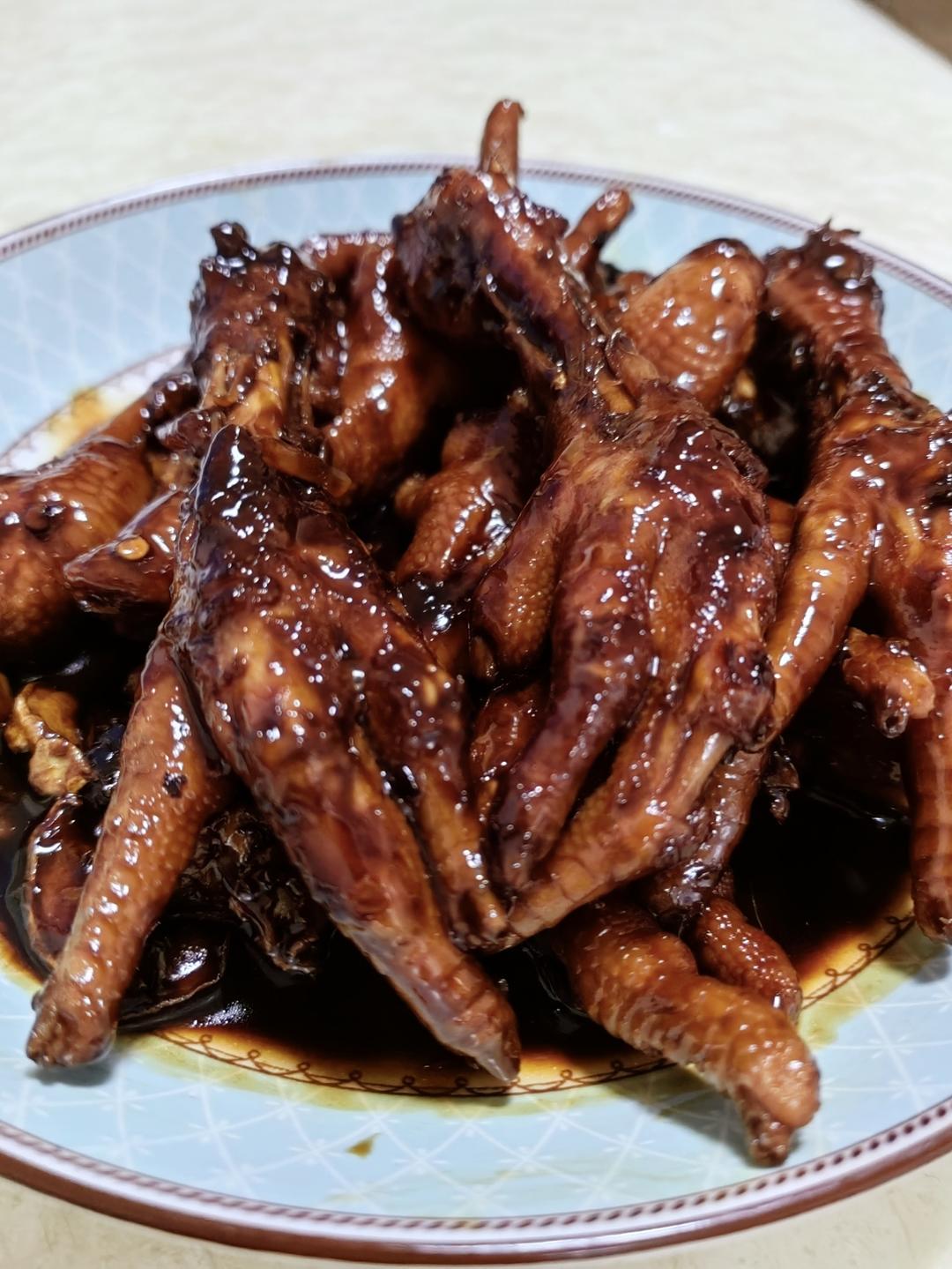 “销魂”卤鸡爪