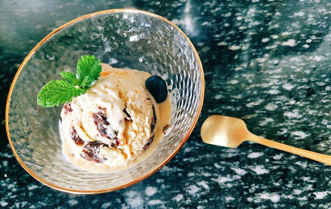 朗姆黑加仑冰淇淋 Rum Raisin Ice cream