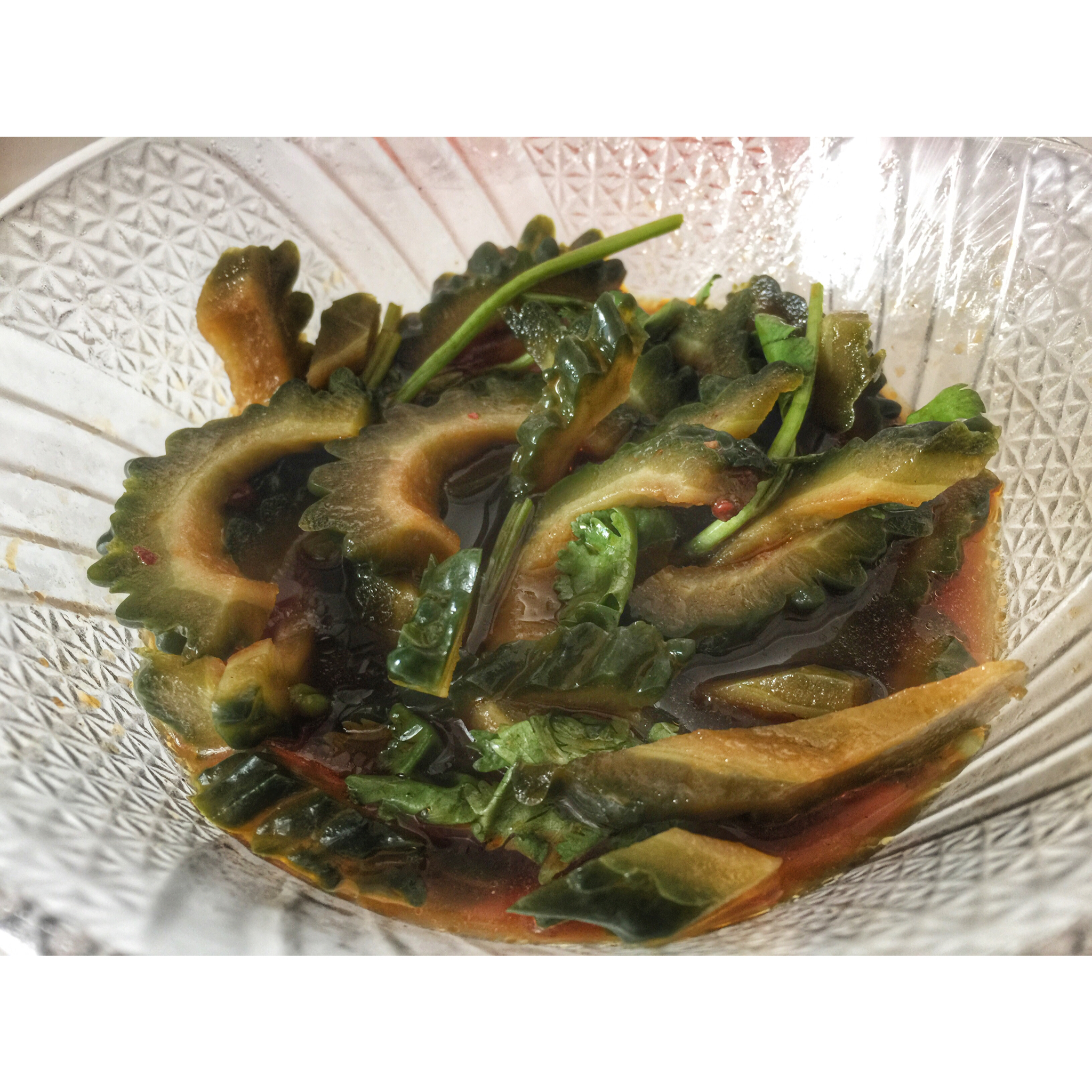 独家秘制凉拌苦瓜