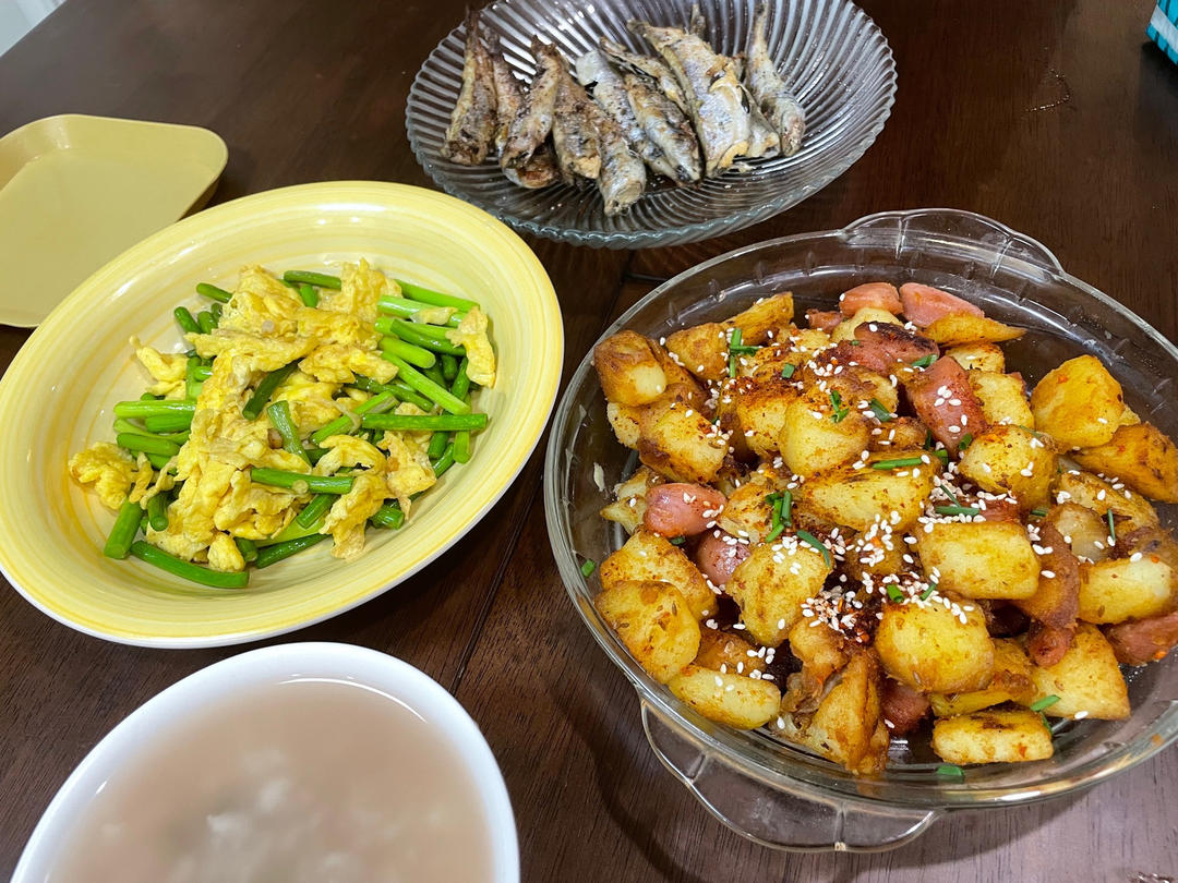 烧烤风味的土豆小香肠