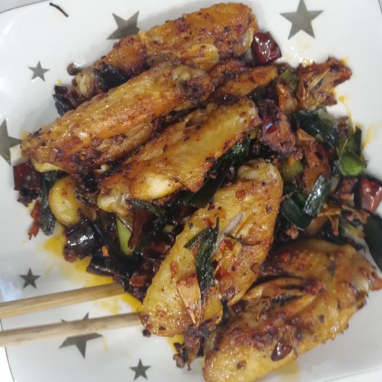 麻辣干锅鸡翅