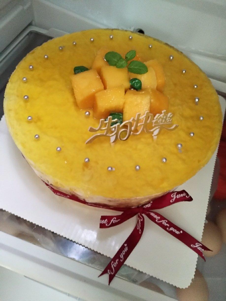 芒果慕斯蛋糕（8寸）