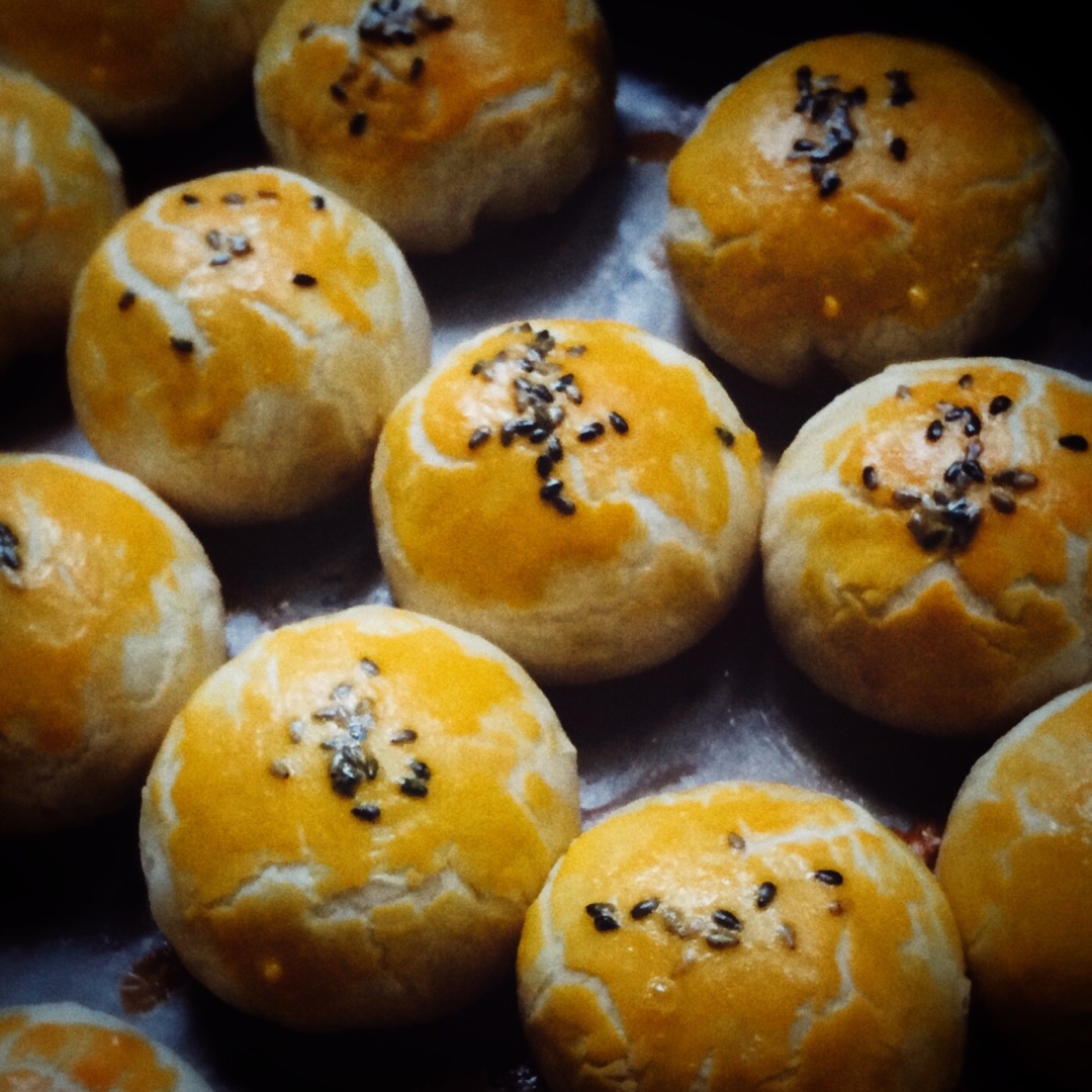 蛋黄酥酥酥（超级奶香黄油版）