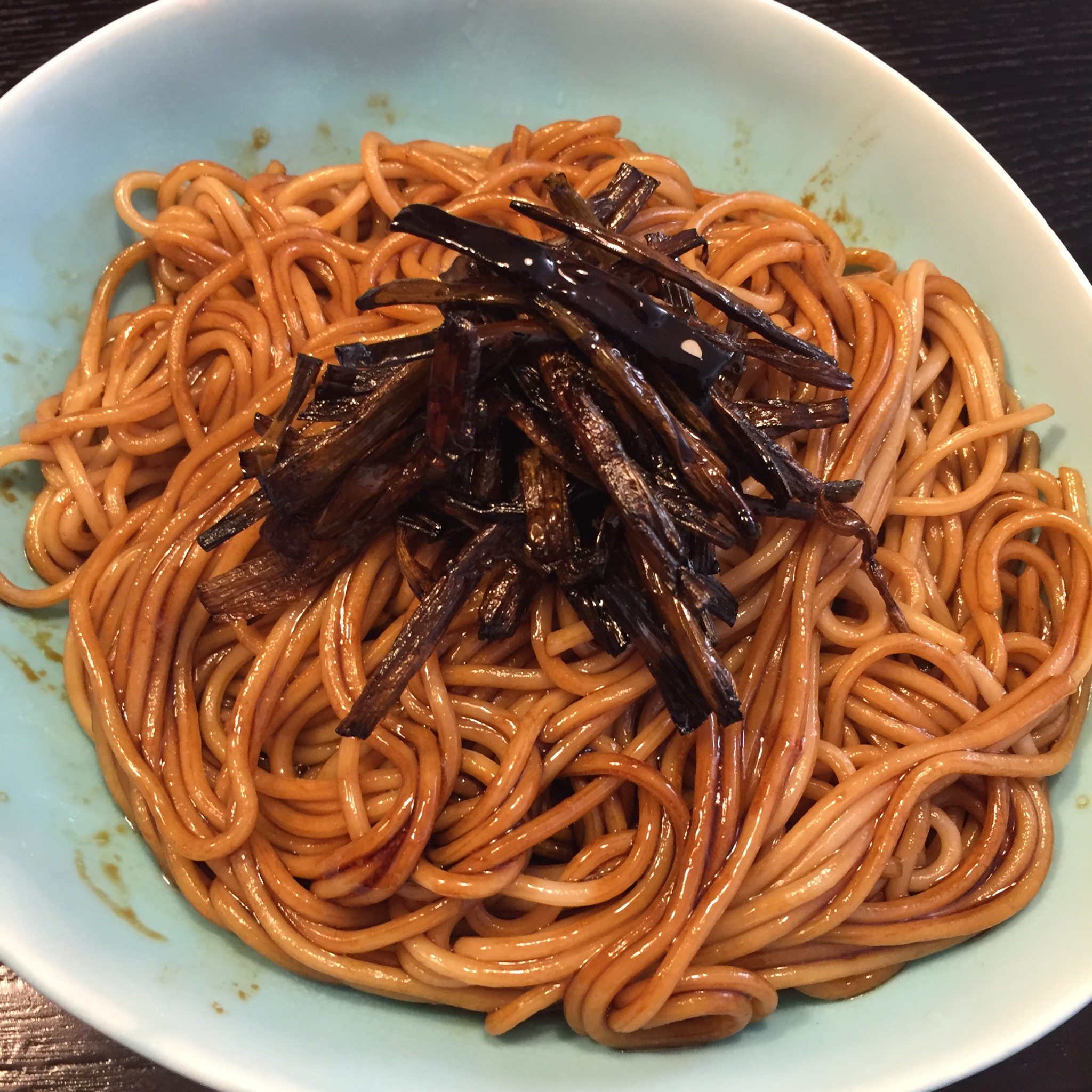 葱油拌面Spring Onion Noodles