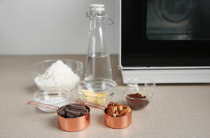 巧克力坚果面包——松下NU-JK200蒸烤箱食谱的做法 步骤1