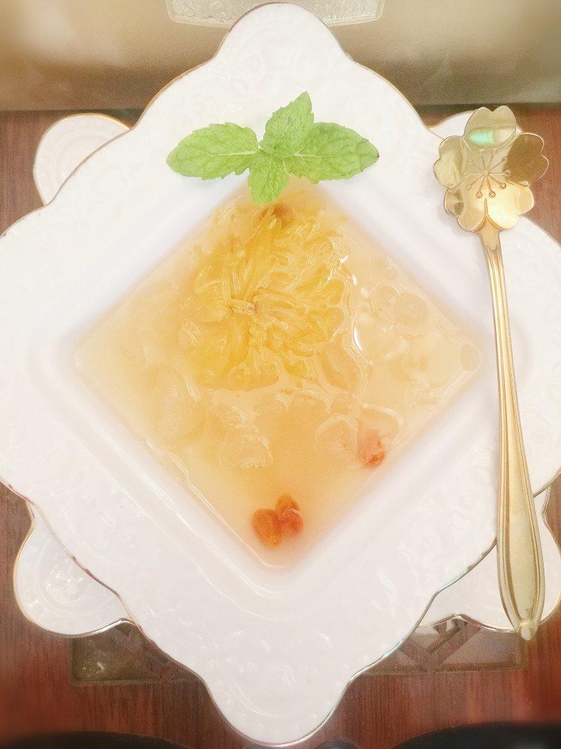 菊皇枸杞丑耳羹