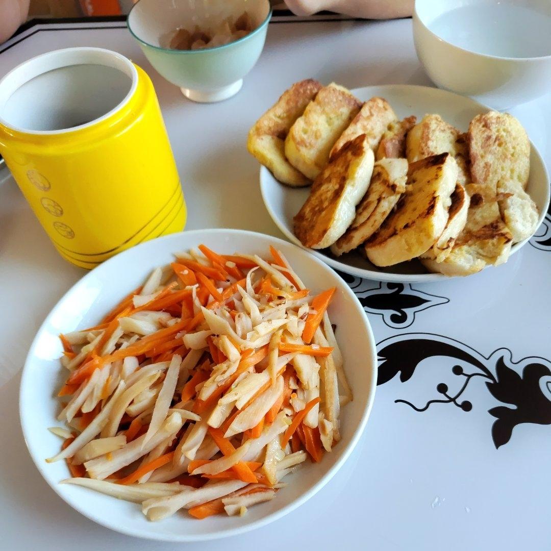 小学生早餐记录