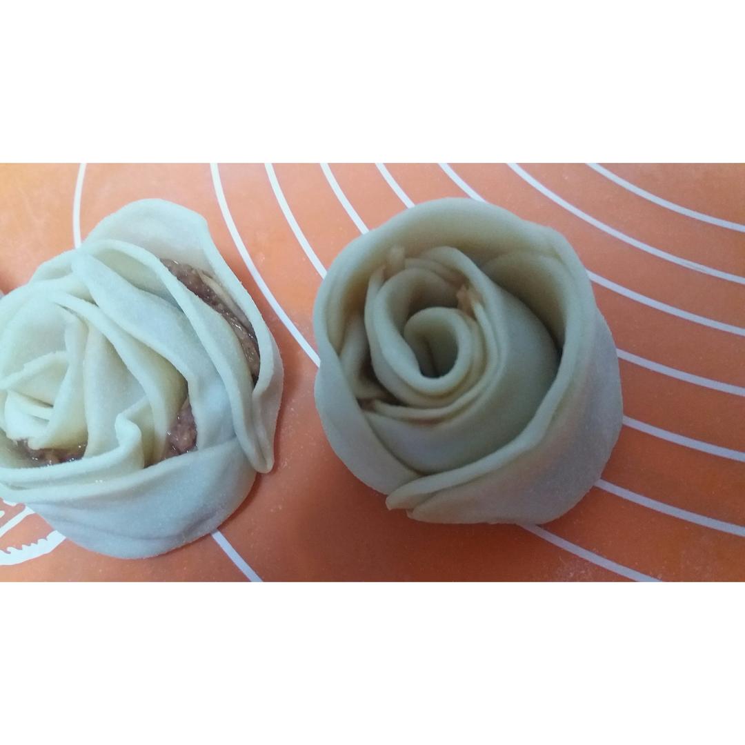 玫瑰花抱蛋煎饺