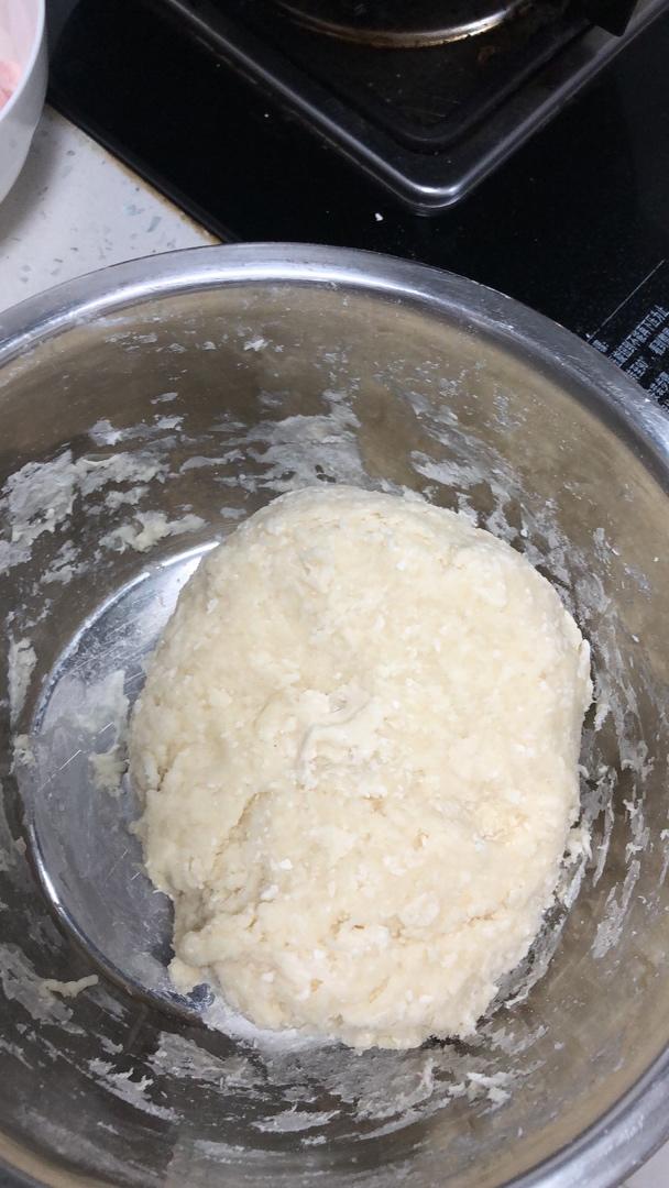 吹弹可破的韭菜盒子