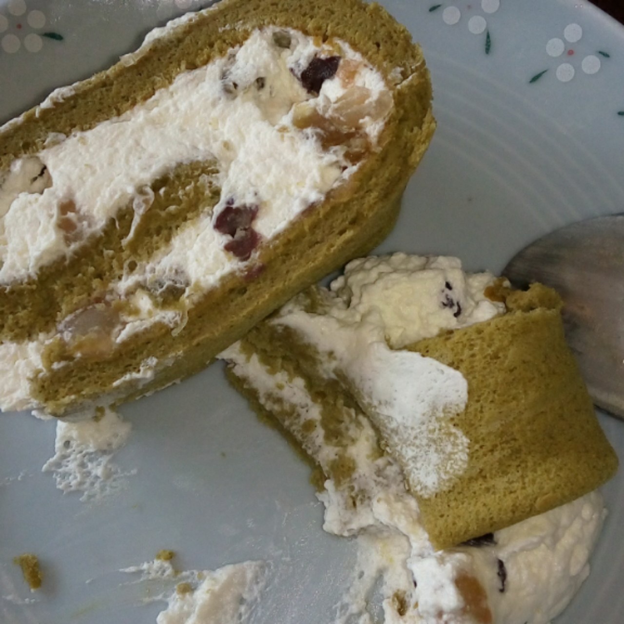 抹茶戚风蛋糕卷