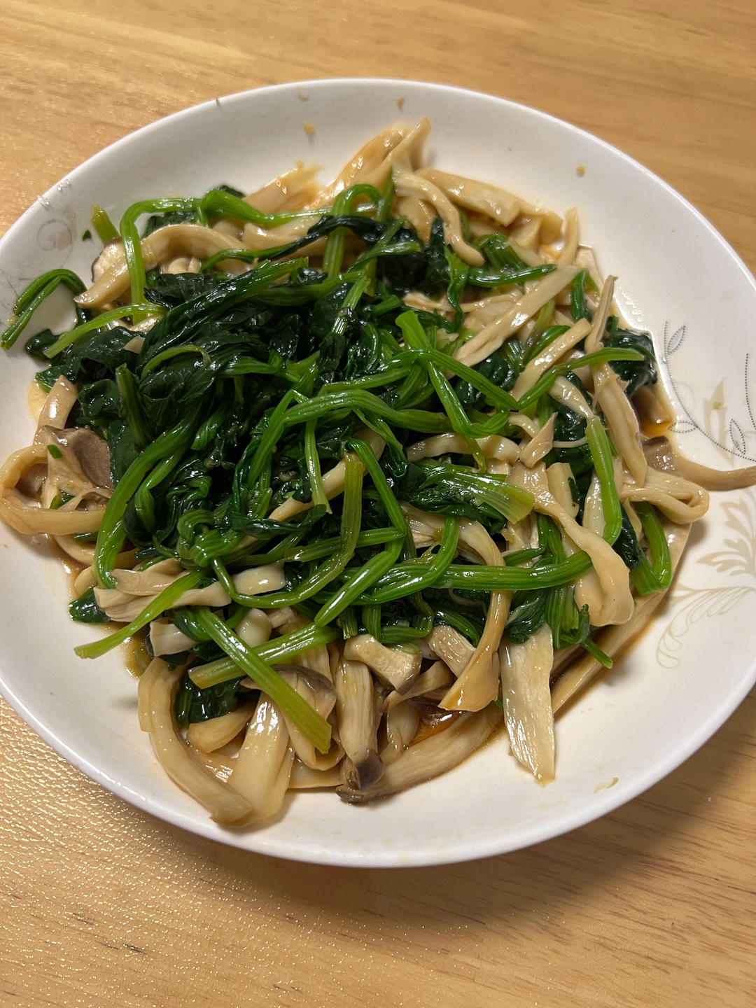 手撕杏鲍菇