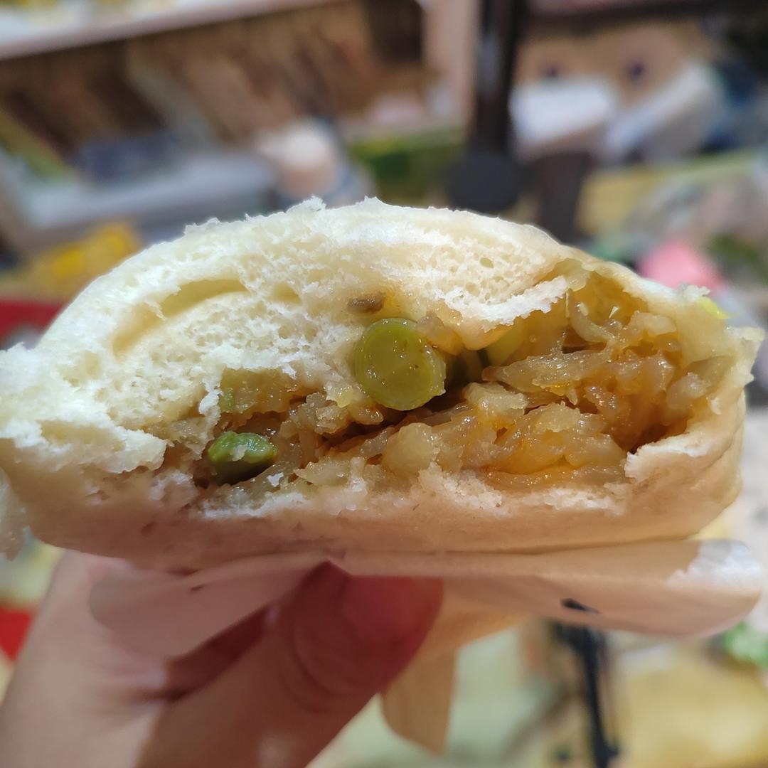 土豆豆角素包子