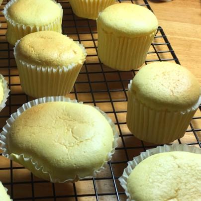 最好吃的戚风——奶油奶酪戚风