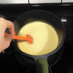 无烤箱不烘焙焦糖蛋奶布丁的做法 步骤2